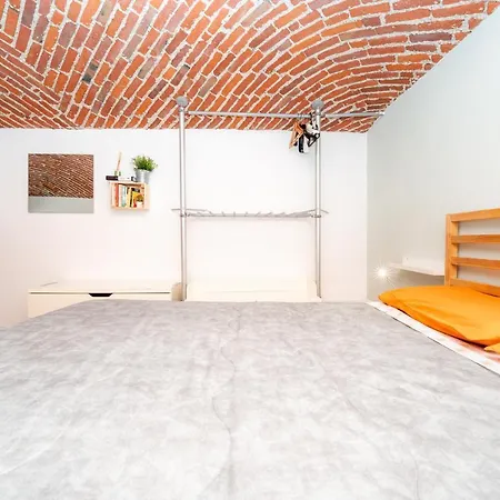 Stagabin Little Loft Near Porta Susa Station And Subway טורינו