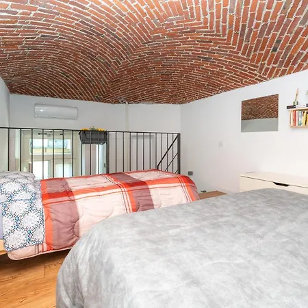 Stagabin Little Loft Near Porta Susa Station And Subway דירה טורינו