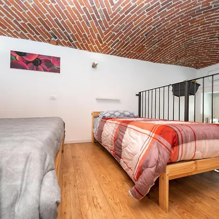 Stagabin Little Loft Near Porta Susa Station And Subway טורינו