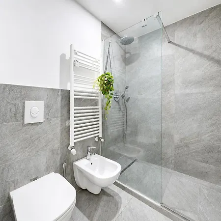 Stagabin Little Loft Near Porta Susa Station And Subway Apartmán