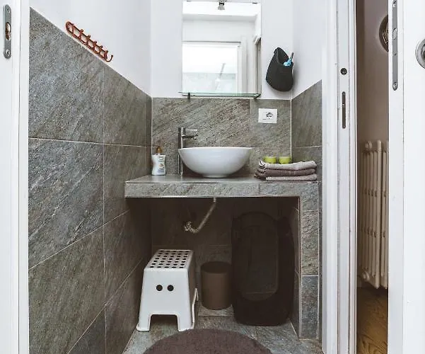 Stagabin Little Loft Near Porta Susa Station And Subway Apartment