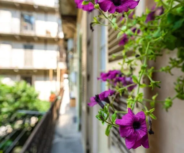 Stagabin Little Loft Near Porta Susa Station And Subway Apartment Turin