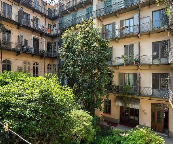 Stagabin Little Loft Near Porta Susa Station And Subway Apartment